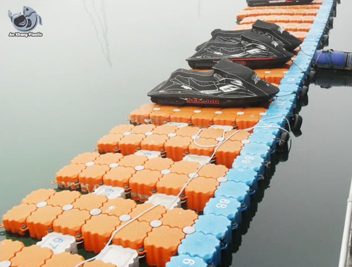 Phao nổi HDPE